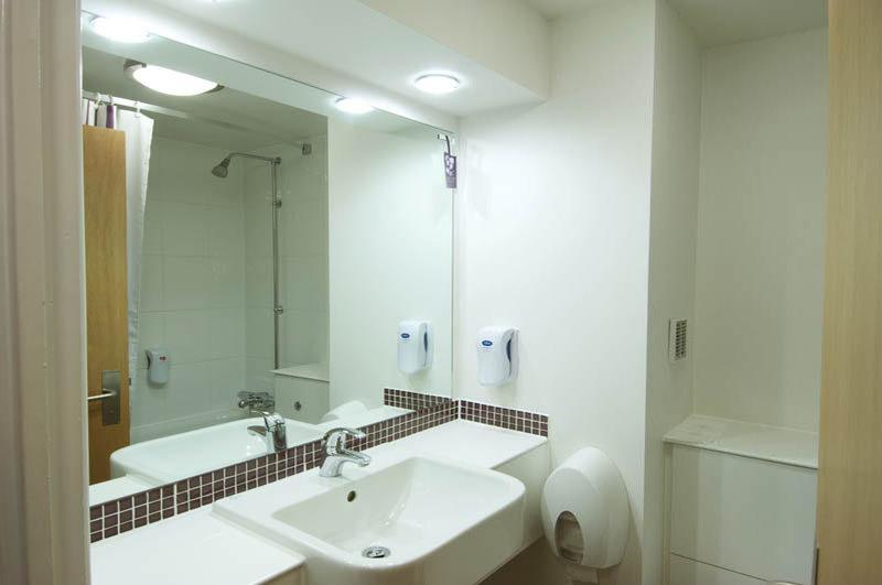 Premier Inn Stroud Zewnętrze zdjęcie